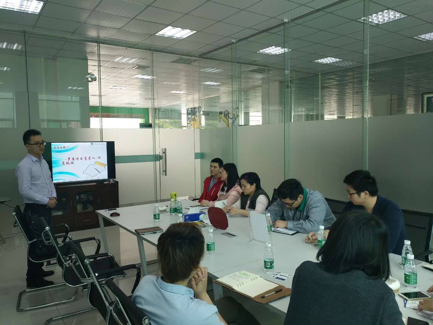 祝贺罗庚机器人签约顺景乐动网页版-乐动（中国）官方